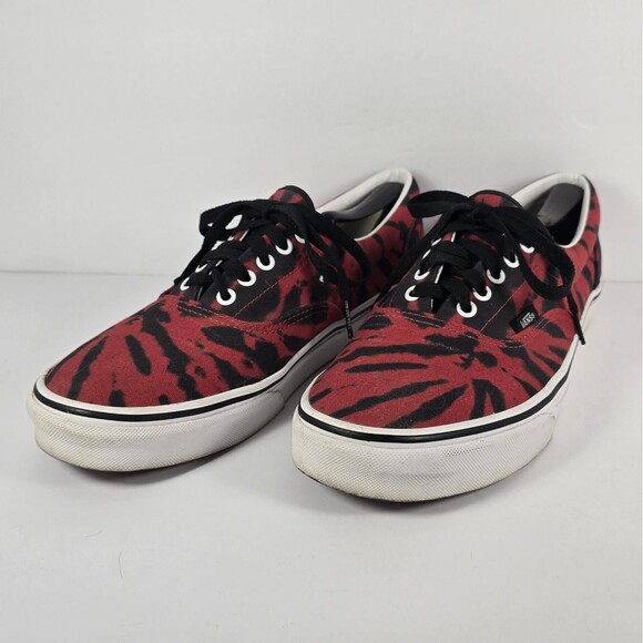 VANS Red and Black Tie Dye Skate Sneakers Shoes Men's Size 11 - Picture 3 of 8